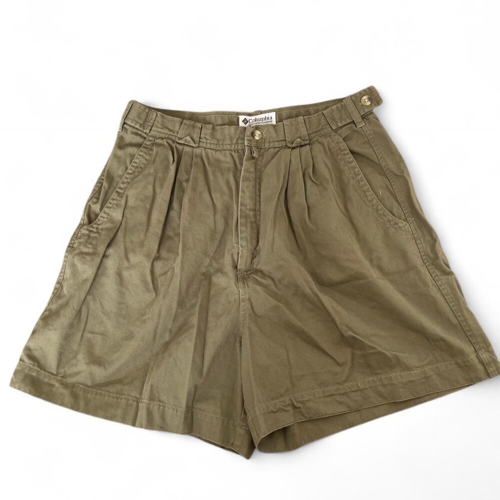 Vintage Khaki Columbia cotton shorts women’s size 12 May run smaller than a typi